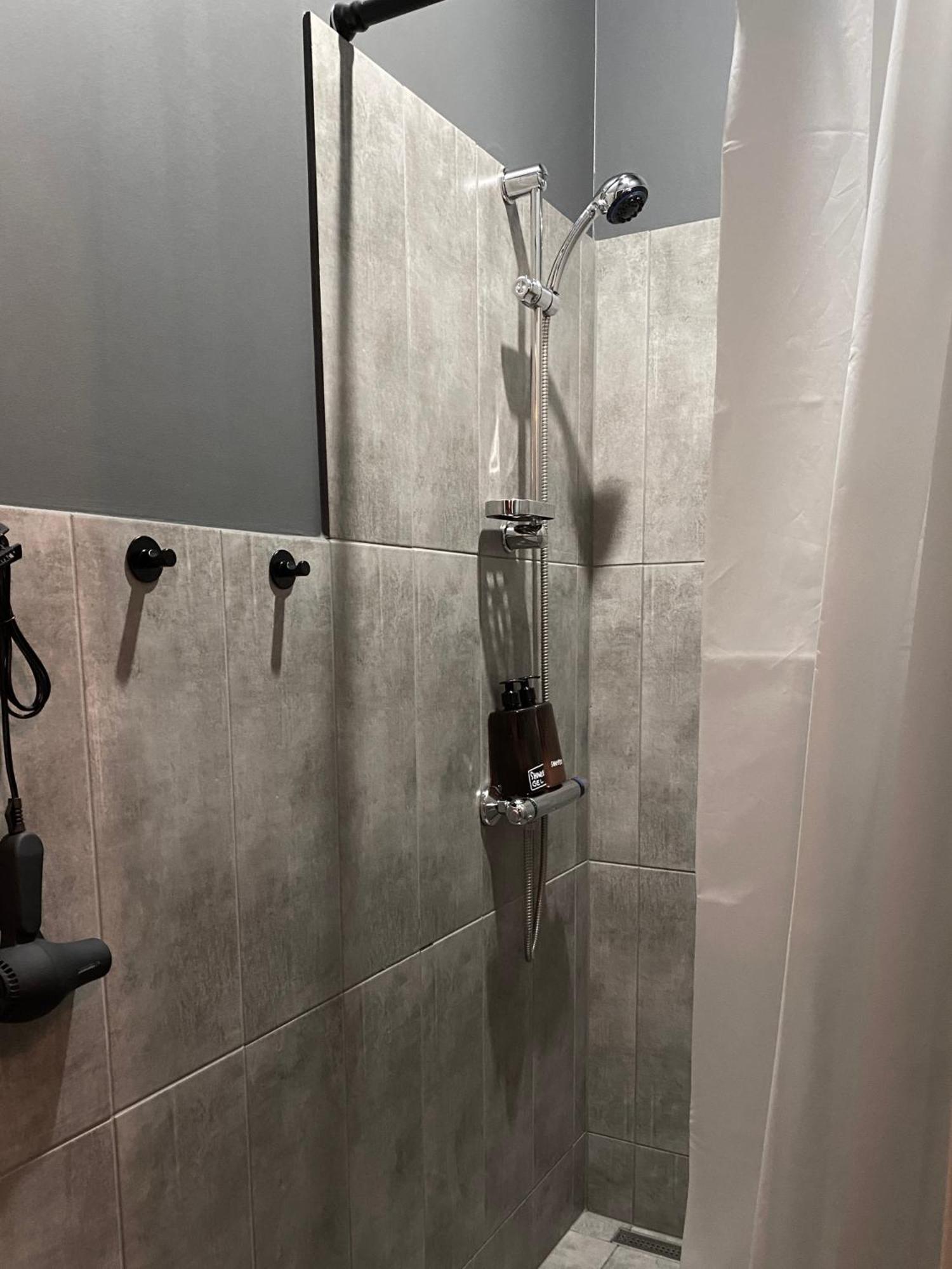 Buntes Nams Apartamento Limbazi Exterior foto